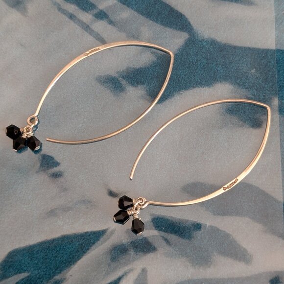 Silpada Sterling Earring With Onyx Beads 2 1/2" - Picture 3 of 4